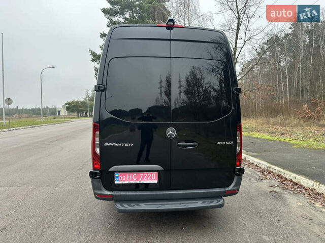 Черный Мерседес Sprinter, объемом двигателя 2.2 л и пробегом 370 тыс. км за 23800 $, фото 9 на Automoto.ua