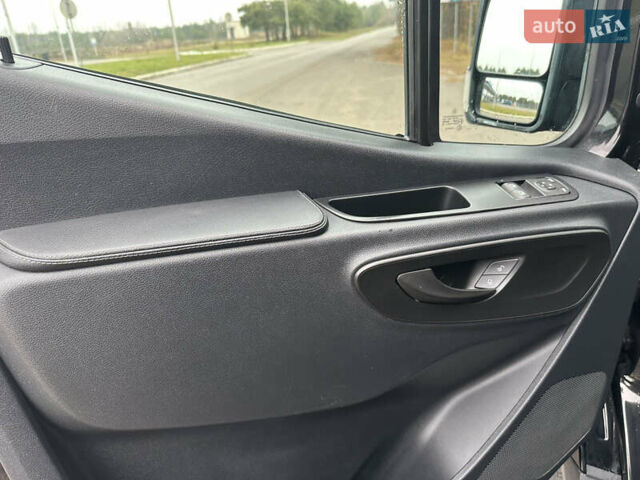 Черный Мерседес Sprinter, объемом двигателя 2.2 л и пробегом 370 тыс. км за 23800 $, фото 18 на Automoto.ua