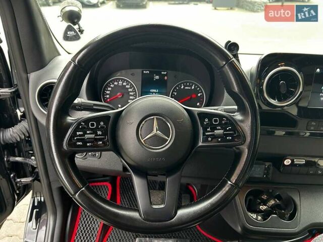 Чорний Мерседес Sprinter, об'ємом двигуна 2.14 л та пробігом 510 тис. км за 46500 $, фото 16 на Automoto.ua