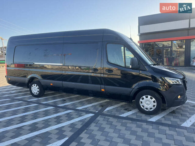 Черный Мерседес Sprinter, объемом двигателя 0 л и пробегом 430 тыс. км за 44977 $, фото 1 на Automoto.ua