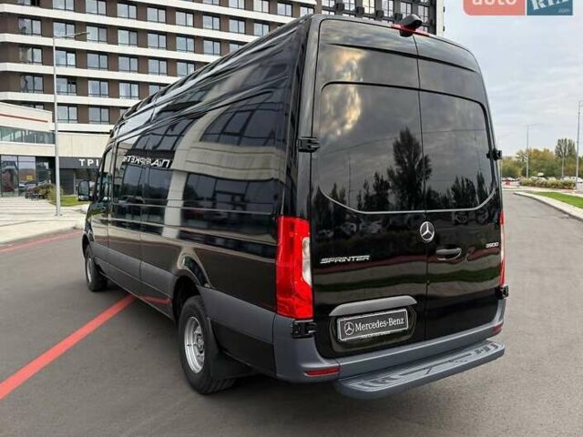 Мерседес Sprinter 2019 в Киеве на Automoto.ua Черный Мерседес Sprinter, объемом двигателя 3 л и пробегом 100 тыс. км за 47999 $, фото 5 на Automoto.ua