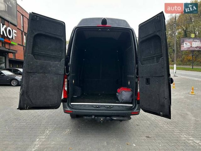 Чорний Мерседес Sprinter, об'ємом двигуна 2.14 л та пробігом 510 тис. км за 46500 $, фото 7 на Automoto.ua