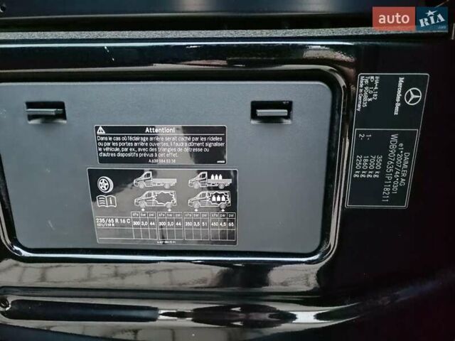 Черный Мерседес Sprinter, объемом двигателя 3 л и пробегом 196 тыс. км за 39900 $, фото 68 на Automoto.ua