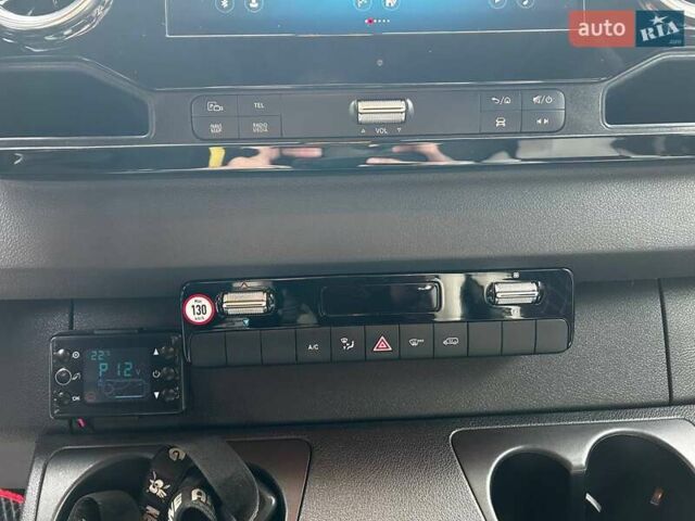 Чорний Мерседес Sprinter, об'ємом двигуна 2.14 л та пробігом 510 тис. км за 46500 $, фото 18 на Automoto.ua