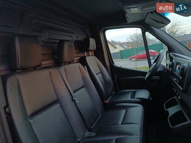 Черный Мерседес Sprinter, объемом двигателя 3 л и пробегом 196 тыс. км за 39900 $, фото 59 на Automoto.ua