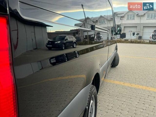 Черный Мерседес Sprinter, объемом двигателя 3 л и пробегом 196 тыс. км за 39900 $, фото 47 на Automoto.ua