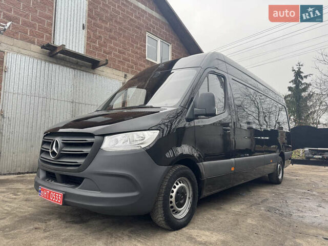 Черный Мерседес Sprinter, объемом двигателя 2.2 л и пробегом 288 тыс. км за 27700 $, фото 10 на Automoto.ua