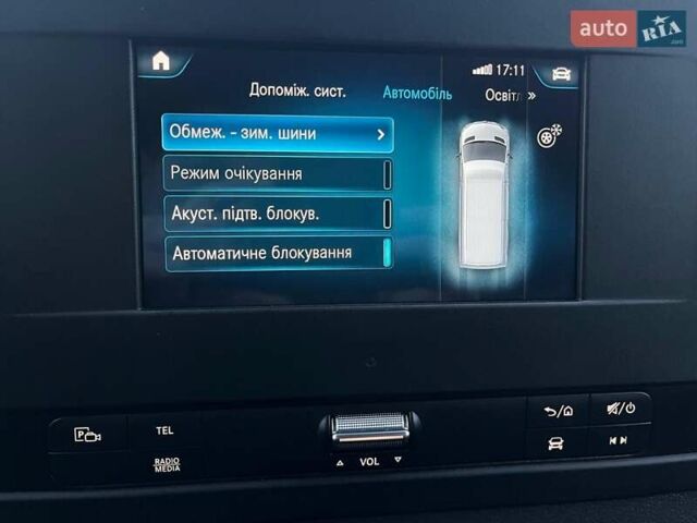 Чорний Мерседес Sprinter, об'ємом двигуна 2.2 л та пробігом 223 тис. км за 26800 $, фото 68 на Automoto.ua