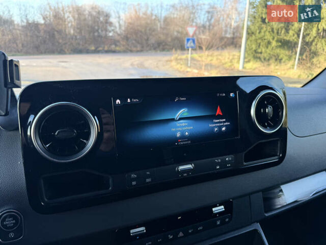 Черный Мерседес Sprinter, объемом двигателя 2.2 л и пробегом 247 тыс. км за 32500 $, фото 18 на Automoto.ua