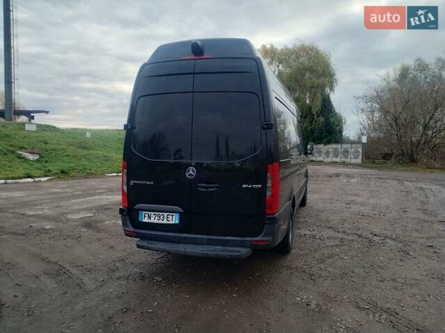Черный Мерседес Sprinter, объемом двигателя 2.2 л и пробегом 282 тыс. км за 22800 $, фото 6 на Automoto.ua