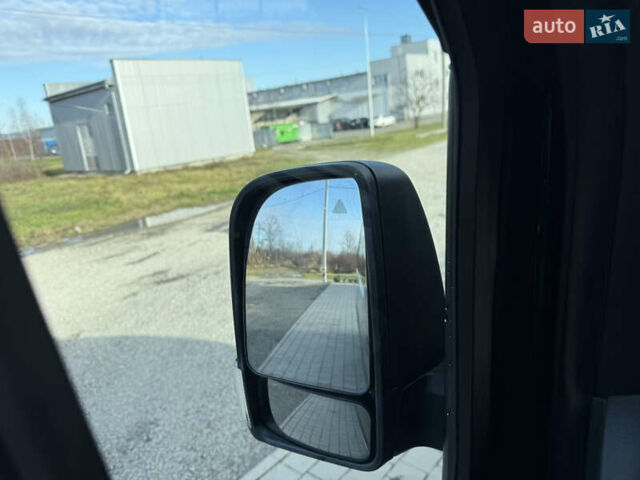 Черный Мерседес Sprinter, объемом двигателя 0 л и пробегом 158 тыс. км за 31800 $, фото 18 на Automoto.ua