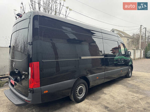 Черный Мерседес Sprinter, объемом двигателя 2.2 л и пробегом 288 тыс. км за 27700 $, фото 23 на Automoto.ua