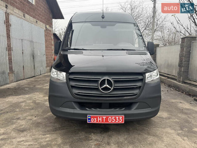 Черный Мерседес Sprinter, объемом двигателя 2.2 л и пробегом 288 тыс. км за 27700 $, фото 7 на Automoto.ua