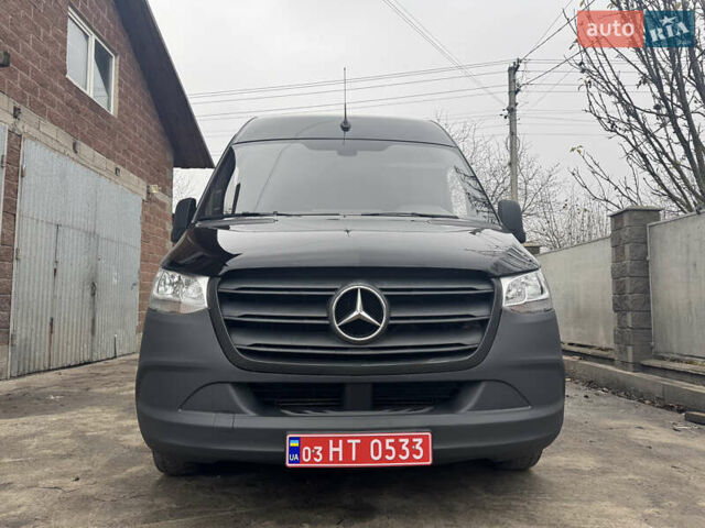 Черный Мерседес Sprinter, объемом двигателя 2.2 л и пробегом 288 тыс. км за 27700 $, фото 6 на Automoto.ua