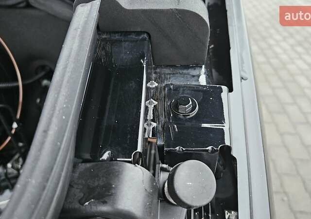 Чорний Мерседес Sprinter, об'ємом двигуна 3 л та пробігом 265 тис. км за 37500 $, фото 46 на Automoto.ua