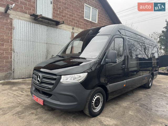 Черный Мерседес Sprinter, объемом двигателя 2.2 л и пробегом 288 тыс. км за 27700 $, фото 11 на Automoto.ua