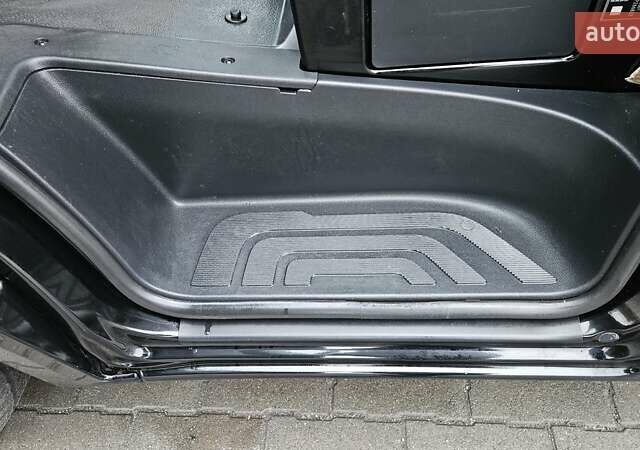 Чорний Мерседес Sprinter, об'ємом двигуна 3 л та пробігом 265 тис. км за 37500 $, фото 30 на Automoto.ua