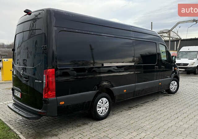 Черный Мерседес Sprinter, объемом двигателя 2.14 л и пробегом 170 тыс. км за 28975 $, фото 6 на Automoto.ua