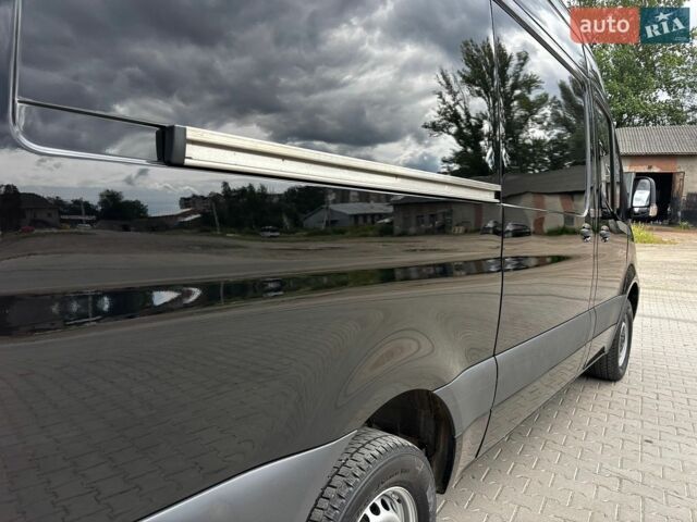 Чорний Мерседес Sprinter, об'ємом двигуна 2.2 л та пробігом 238 тис. км за 27500 $, фото 13 на Automoto.ua