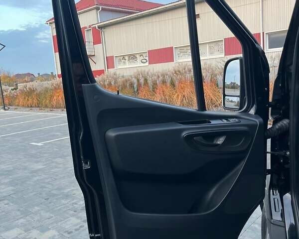 Чорний Мерседес Sprinter, об'ємом двигуна 2.2 л та пробігом 223 тис. км за 26800 $, фото 56 на Automoto.ua