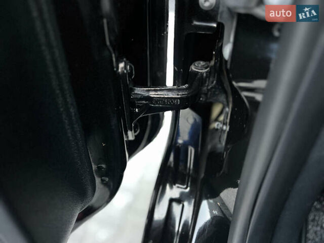 Черный Мерседес Sprinter, объемом двигателя 2 л и пробегом 259 тыс. км за 31900 $, фото 195 на Automoto.ua