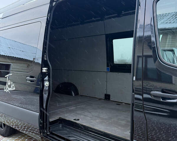 Чорний Мерседес Sprinter, об'ємом двигуна 2 л та пробігом 393 тис. км за 35500 $, фото 13 на Automoto.ua