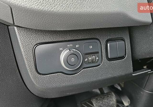 Чорний Мерседес Sprinter, об'ємом двигуна 1.95 л та пробігом 272 тис. км за 27550 $, фото 18 на Automoto.ua