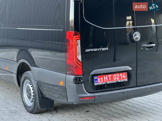 Черный Мерседес Sprinter, объемом двигателя 2 л и пробегом 259 тыс. км за 31900 $, фото 83 на Automoto.ua