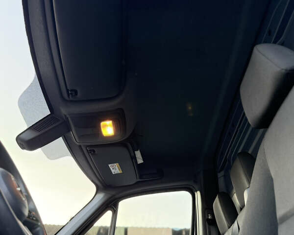 Черный Мерседес Sprinter, объемом двигателя 2 л и пробегом 218 тыс. км за 32900 $, фото 24 на Automoto.ua