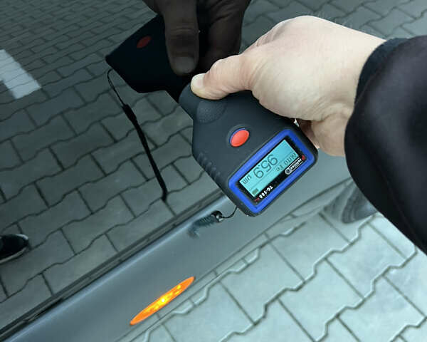 Черный Мерседес Sprinter, объемом двигателя 2 л и пробегом 259 тыс. км за 31900 $, фото 218 на Automoto.ua