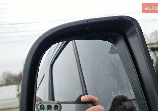 Чорний Мерседес Sprinter, об'ємом двигуна 1.95 л та пробігом 272 тис. км за 27550 $, фото 10 на Automoto.ua