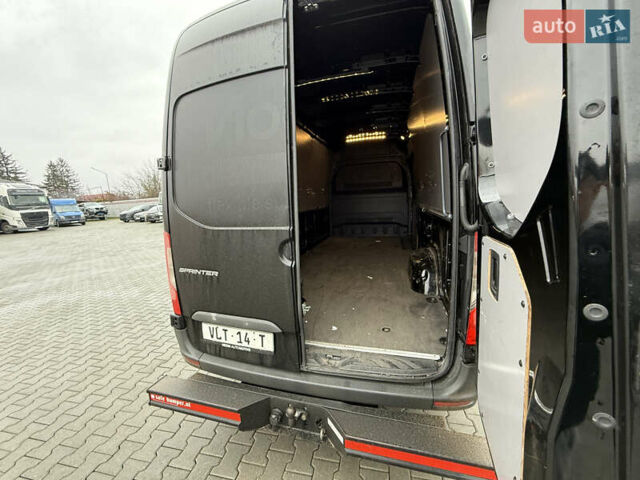 Чорний Мерседес Sprinter, об'ємом двигуна 0 л та пробігом 270 тис. км за 29999 $, фото 8 на Automoto.ua