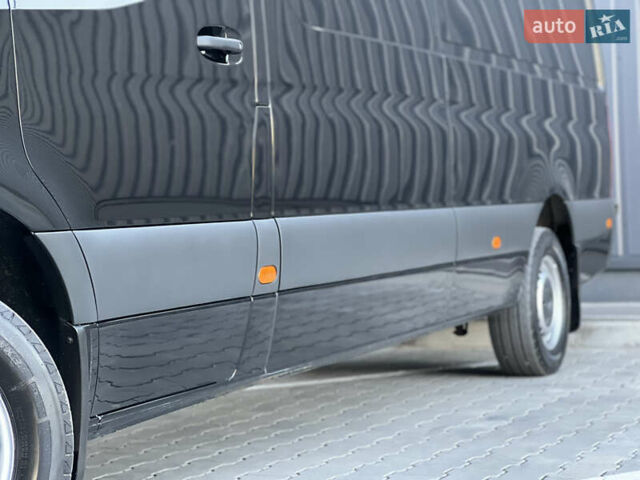 Черный Мерседес Sprinter, объемом двигателя 2 л и пробегом 259 тыс. км за 31900 $, фото 52 на Automoto.ua