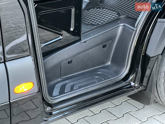 Черный Мерседес Sprinter, объемом двигателя 2 л и пробегом 259 тыс. км за 31900 $, фото 159 на Automoto.ua