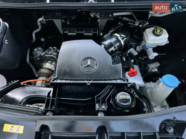 Черный Мерседес Sprinter, объемом двигателя 2 л и пробегом 259 тыс. км за 31900 $, фото 203 на Automoto.ua