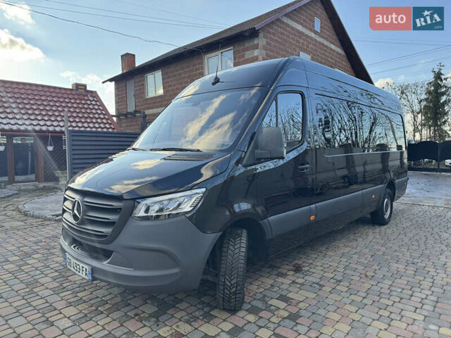 Чорний Мерседес Sprinter, об'ємом двигуна 2 л та пробігом 270 тис. км за 31500 $, фото 5 на Automoto.ua