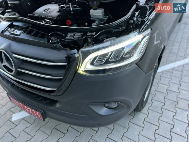 Черный Мерседес Sprinter, объемом двигателя 2 л и пробегом 259 тыс. км за 31900 $, фото 197 на Automoto.ua