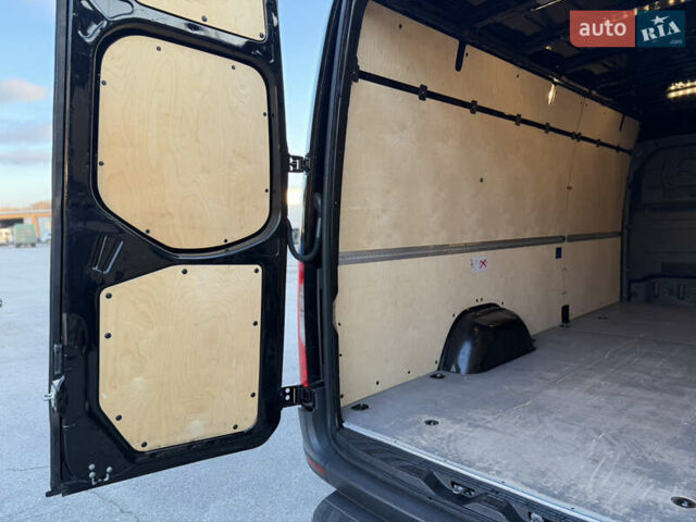 Черный Мерседес Sprinter, объемом двигателя 2 л и пробегом 218 тыс. км за 32900 $, фото 8 на Automoto.ua