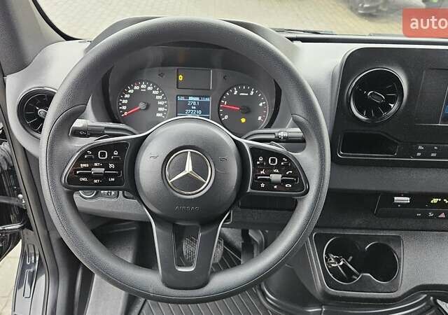 Чорний Мерседес Sprinter, об'ємом двигуна 1.95 л та пробігом 272 тис. км за 27550 $, фото 24 на Automoto.ua