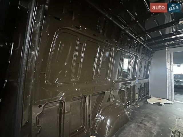 Черный Мерседес Sprinter, объемом двигателя 2.2 л и пробегом 250 тыс. км за 21000 $, фото 19 на Automoto.ua