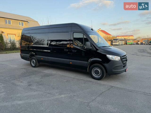 Чорний Мерседес Sprinter, об'ємом двигуна 2 л та пробігом 218 тис. км за 32900 $, фото 1 на Automoto.ua