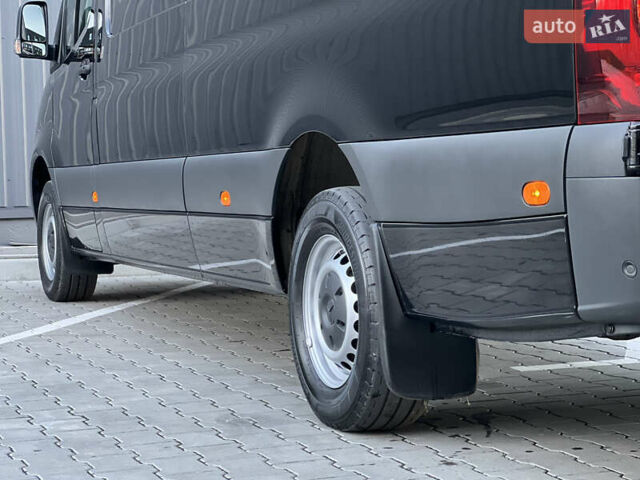 Черный Мерседес Sprinter, объемом двигателя 2 л и пробегом 259 тыс. км за 31900 $, фото 90 на Automoto.ua