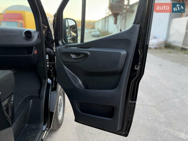 Чорний Мерседес Sprinter, об'ємом двигуна 2 л та пробігом 218 тис. км за 32900 $, фото 14 на Automoto.ua