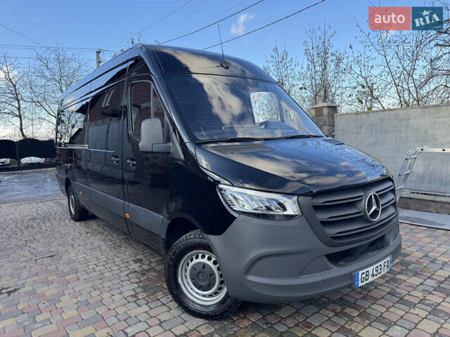 Чорний Мерседес Sprinter, об'ємом двигуна 2 л та пробігом 270 тис. км за 31500 $, фото 3 на Automoto.ua