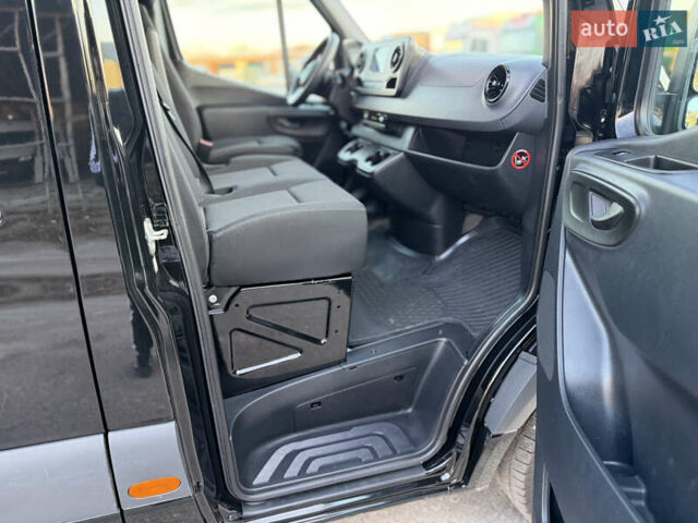 Чорний Мерседес Sprinter, об'ємом двигуна 2 л та пробігом 218 тис. км за 32900 $, фото 15 на Automoto.ua