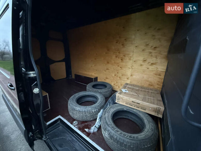 Черный Мерседес Sprinter, объемом двигателя 2.14 л и пробегом 28 тыс. км за 32900 $, фото 24 на Automoto.ua