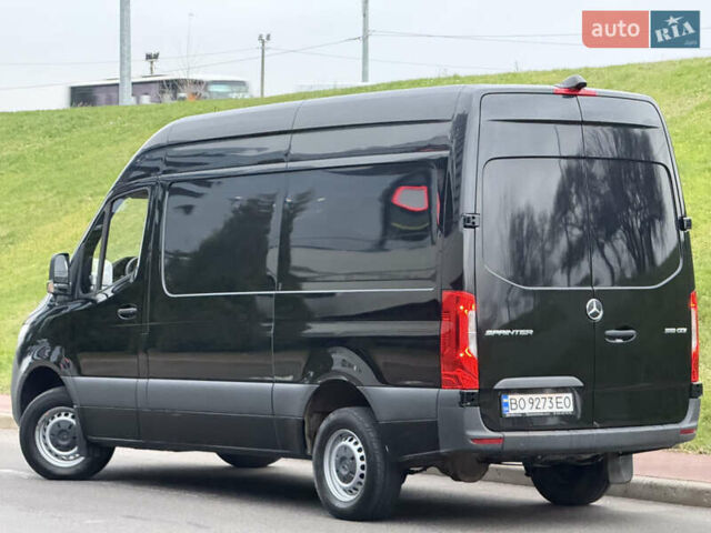 Черный Мерседес Sprinter, объемом двигателя 2.14 л и пробегом 28 тыс. км за 32900 $, фото 16 на Automoto.ua