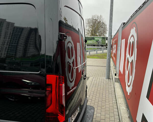 Черный Мерседес Sprinter, объемом двигателя 2 л и пробегом 268 тыс. км за 33800 $, фото 8 на Automoto.ua