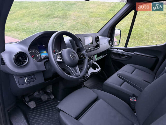 Черный Мерседес Sprinter, объемом двигателя 2.14 л и пробегом 28 тыс. км за 32900 $, фото 13 на Automoto.ua