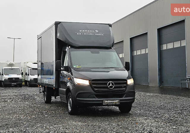 Черный Мерседес Sprinter, объемом двигателя 2.2 л и пробегом 164 тыс. км за 25800 $, фото 4 на Automoto.ua